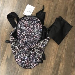 Floral lululemon Hike Pack